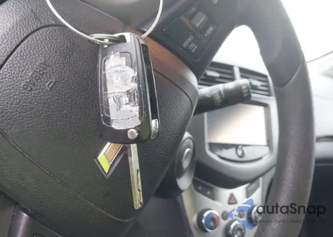 2015 Chevrolet Sonic Lt Auto из США, поврежденный, VIN 1G1JC6SB5F4176808